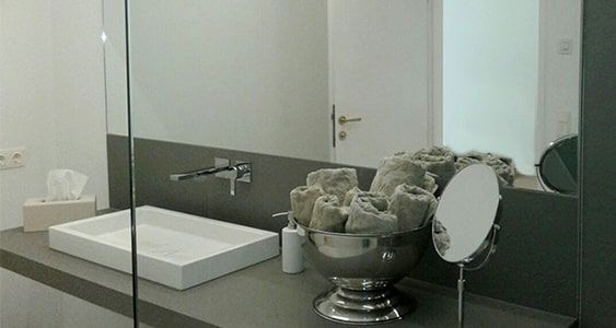 Sanitär Referenzen von Badzimmern