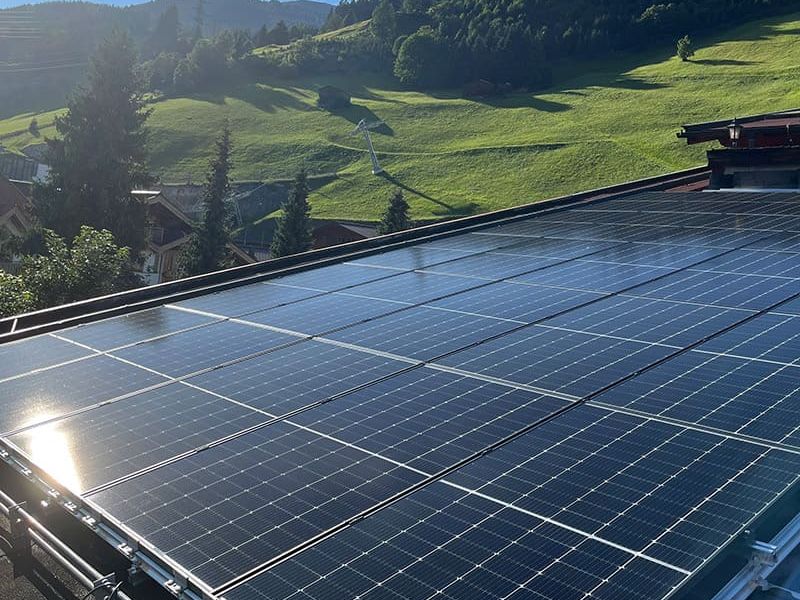 25 kWp PV Anlage in Gerlos auf dem Hotel Sportalm