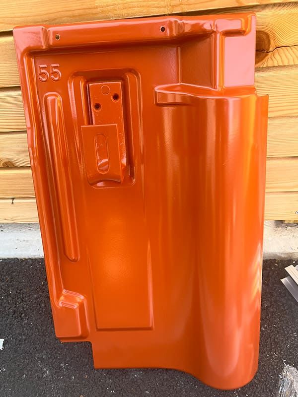 Blechdachziegel als Halterung für PV Module